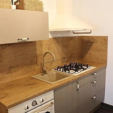 Apartman Asi